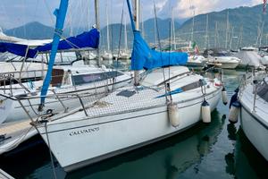 1986 BENETEAU FIRST 24 vela