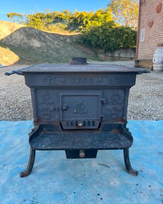 Stufa a legna in ghisa-Veco