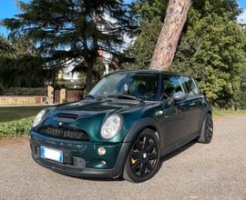 Mini Cooper S R53 2006