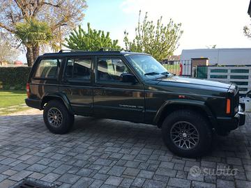 Jeep Cherokee 2.5 TD