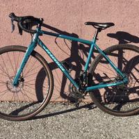 Bici Gravel Jamis Renegade S4