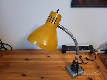 lampada da banco con magneti