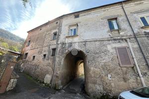 CASA DI CORTE A BARONISSI