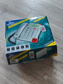 Telefono fisso per anziani.