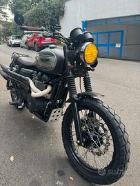 Triumph scrambler 900