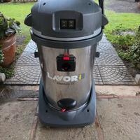 Aspirapolvere e liquidi industriale doppio motore.