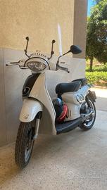 Scarabeo 50 2014