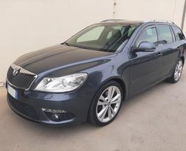 Skoda Octavia 2.0 TFSI 200cv Wagon RS