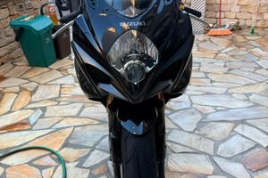 Suzuki gsxr 1000 k8
