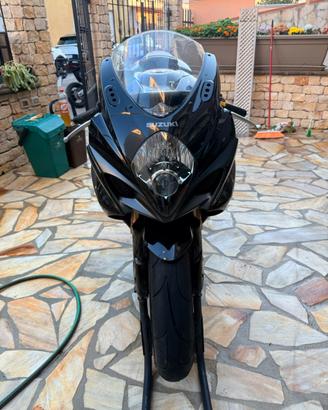 Suzuki gsxr 1000 k8
