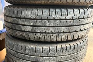 Pneumatici usati Michelin per camper