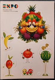 Raccolta di adesivi EXPO MILANO 2015 su cartoncino
