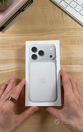 Iphone 17 pro 256gb imballato da scartare