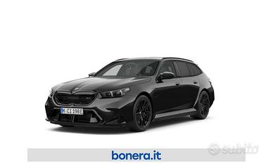 BMW M5 Touring 4.4 727cv auto