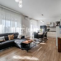 P.zza San Lorenzo: ampio 3 locali completamente ri