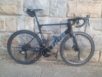 BDC FACTOR OSTRO V.A.M