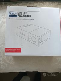 mini proiettore led HDMI nuovo