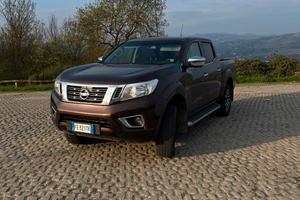  Nissan Navara NP 3000, 