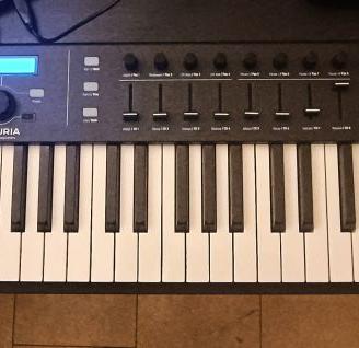 Arturia 88 essential MK2