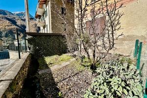 Bilocale con giardino privato in casa d'epoca