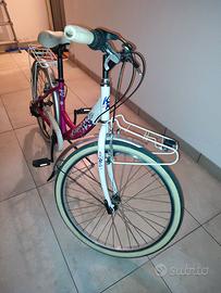 Bicicletta da bambina.