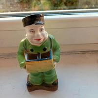 statuina in ceramica da collezione Made in Japan 