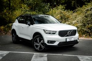 Volvo XC40 D3R AWD - R Design | Unico Proprietario