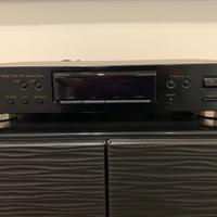 TEAC T-R460 Stereo Tuner
