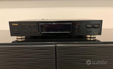 TEAC T-R460 Stereo Tuner