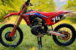 HONDA CRF 250 R