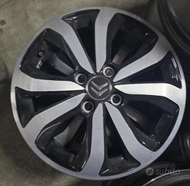 4 Cerchi da 15' in Lega - Citroen - C1 B000908077