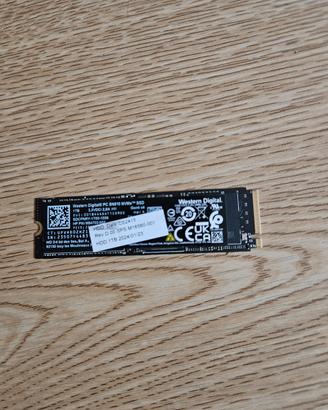 hard disk ssd 2. .. 1 tera 