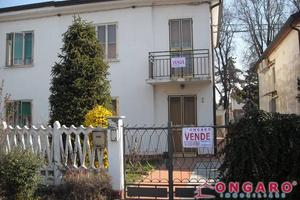 Casa indipendente di 63 m² con 5 locali a Copparo