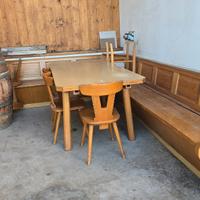 Giropanca in legno con tavola allungabile