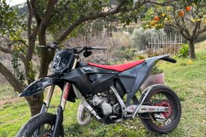 Fantic xe 125 motard