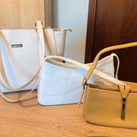 Borse da donna (3) beige, bianca e nocciola