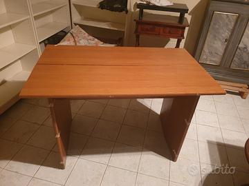 scrivania richiudibile