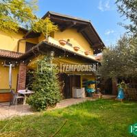 CASA INDIPENDENTE CON GIARDINO PRIVATO