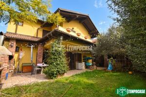 CASA INDIPENDENTE CON GIARDINO PRIVATO