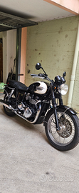 Triumph bonneville t100