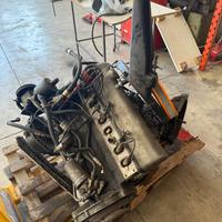 Motore mercedes 250  m114.920 revisionato da poco