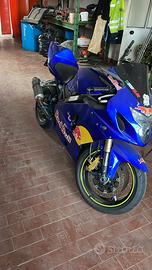 Suzuki Gsx r k4 600