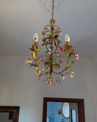 Lampadario liberty floreale dipinto a mano – primi