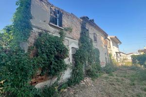 CASA DI CORTE A RONCOFERRARO