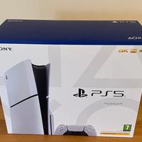PlayStation 5 Versione Disco + controller + gioco