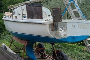 Barca a vela meteor con mtore Fb