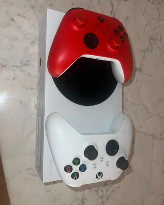 Xbox s con 2 controller