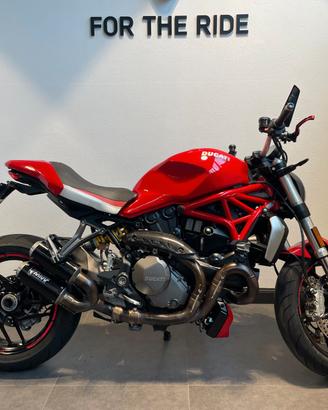 Ducati Monster 1200