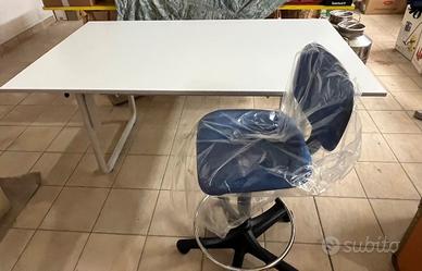 Tavolo da disegno ARCHITETTO NEOLT e sgabello