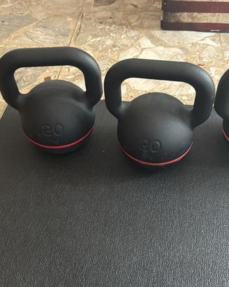 Kettlebell Decathlon 20 kg Pari al nuovo